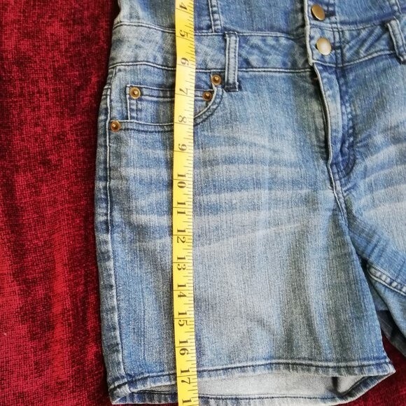 Forever 21 High Waisted Button Front Denim Shorts Size 29 - Picture 7 of 8